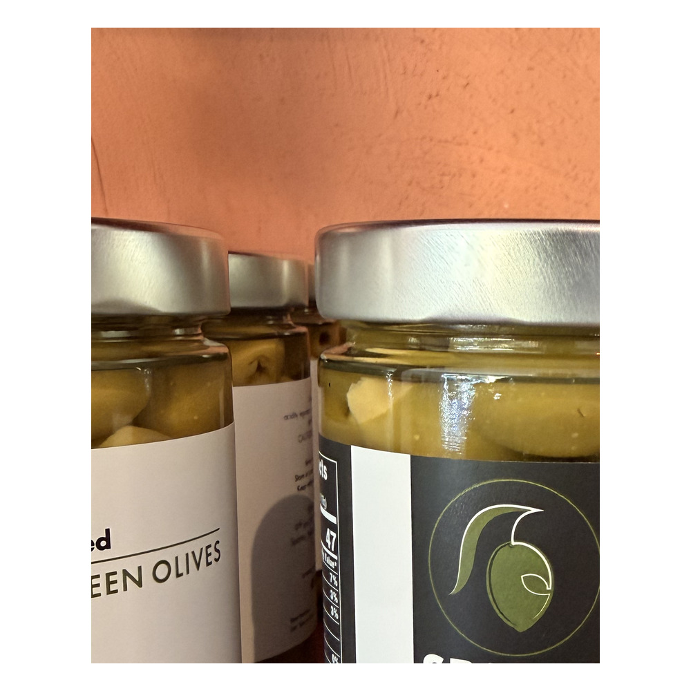 Grüne Oliven mit Mandeln (Sparta Gourmet)